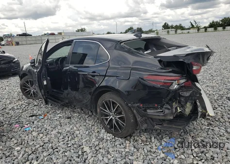 2022 Toyota Camry Se z USA, uszkodzony, nr VIN 4T1G11AK5NU666686